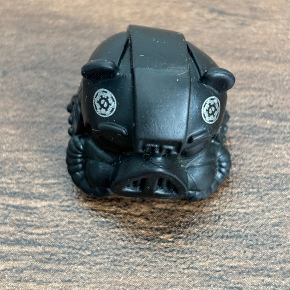 ANGRY BIRDS Star Wars Telepods TIE FIGHTER PILOT PIG w QR code Black Toy Figure - Picture 2 of 6